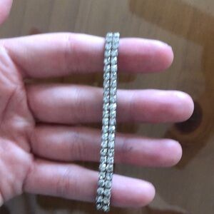 Cubic zirc adjustable braclet